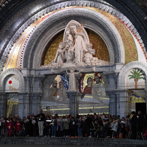 Procession Mariale